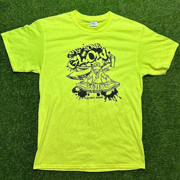 Sky Zone Glow DJ Neon Tee - Picture 1 of 4